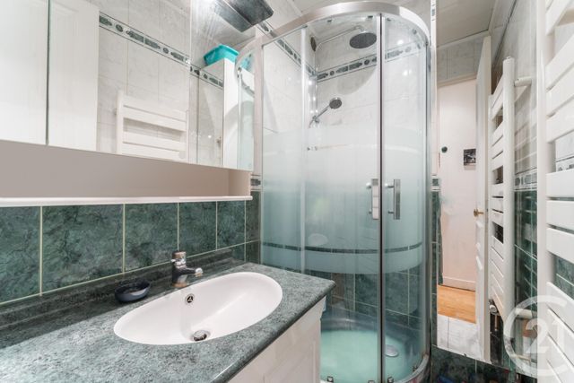 Appartement à vendre - 3 pièces - 60 m2 - Paris - 75018 - ILE-DE-FRANCE