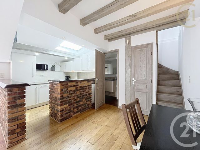 Appartement F2 à vendre - 2 pièces - 47 m2 - Paris - 75018 - ILE-DE-FRANCE