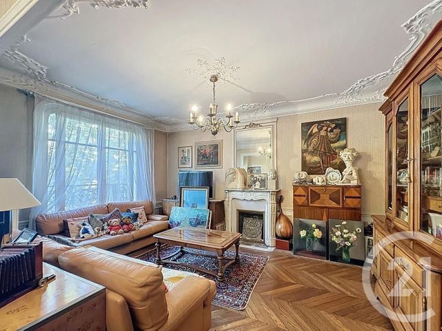 Appartement F3 à vendre - 4 pièces - 80 m2 - Paris - 75018 - ILE-DE-FRANCE
