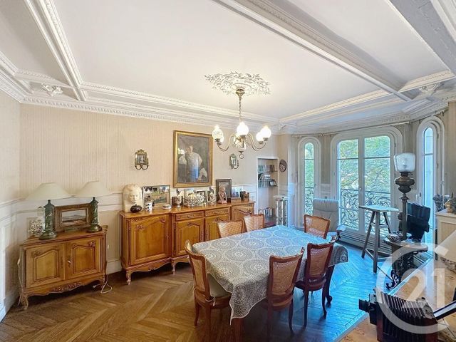 Appartement F3 à vendre - 4 pièces - 80 m2 - Paris - 75018 - ILE-DE-FRANCE