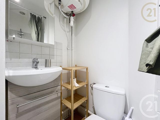 Appartement F1 à vendre - 1 pièce - 14 m2 - Paris - 75018 - ILE-DE-FRANCE