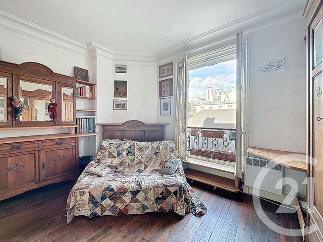 Appartement F5 à vendre - 5 pièces - 91 m2 - Paris - 75018 - ILE-DE-FRANCE