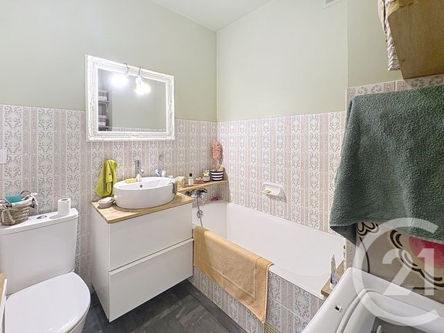 Appartement F1 à vendre - 1 pièce - 25,50 m2 - Paris - 75018 - ILE-DE-FRANCE