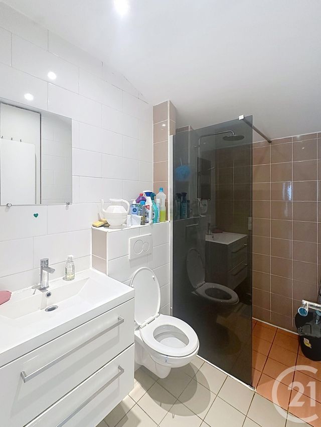 Appartement F3 à vendre - 3 pièces - 61,90 m2 - Aubervilliers - 93 - ILE-DE-FRANCE