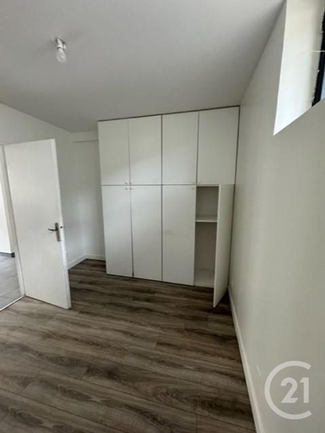 Appartement F4 à vendre - 4 pièces - 74 m2 - Aubervilliers - 93 - ILE-DE-FRANCE