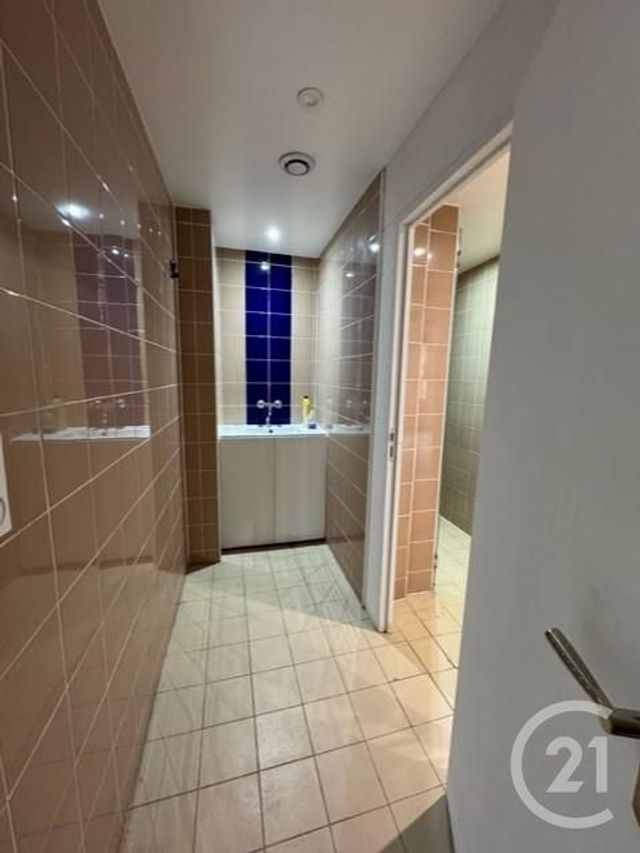 Appartement F4 à vendre - 4 pièces - 74 m2 - Aubervilliers - 93 - ILE-DE-FRANCE