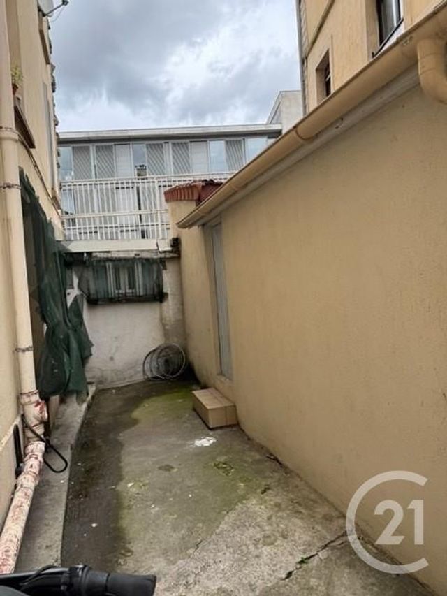 Appartement F4 à vendre - 4 pièces - 74 m2 - Aubervilliers - 93 - ILE-DE-FRANCE