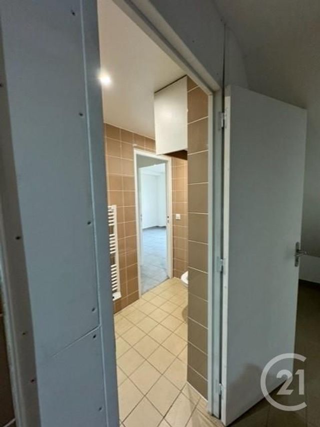 Appartement F4 à vendre - 4 pièces - 74 m2 - Aubervilliers - 93 - ILE-DE-FRANCE