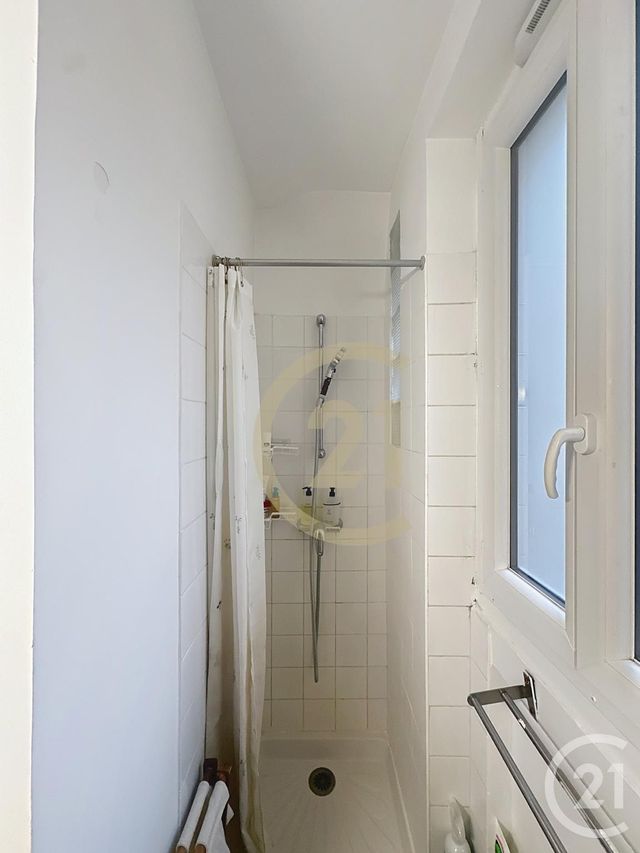 Appartement F2 &agrave; vendre - 2 pi&egrave;ces - 34,13 m2 - Paris - 75018 - ILE-DE-FRANCE