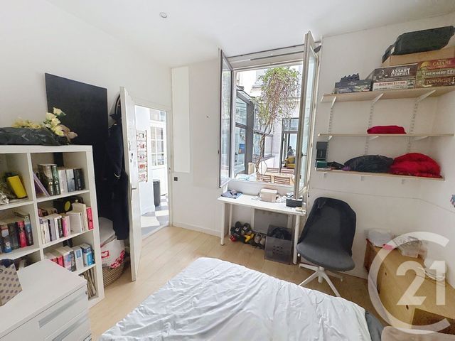 Appartement Loft &agrave; vendre - 6 pi&egrave;ces - 155 m2 - Paris - 75018 - ILE-DE-FRANCE