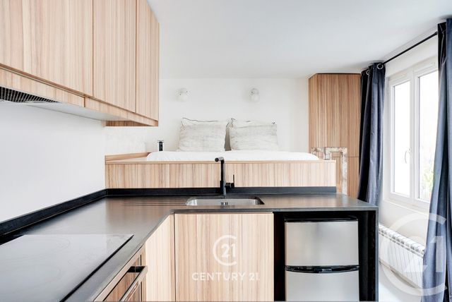 Appartement F1 &agrave; vendre - 1 pi&egrave;ce - 26 m2 - Paris - 75018 - ILE-DE-FRANCE