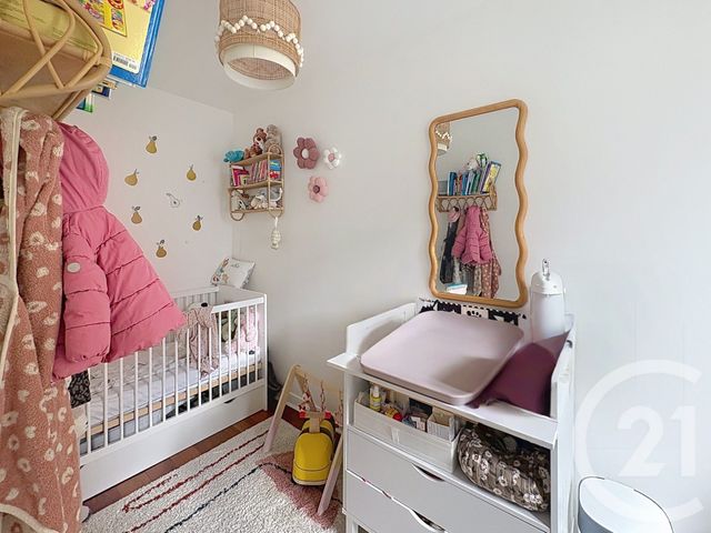 Appartement F4 &agrave; vendre - 4 pi&egrave;ces - 62 m2 - Paris - 75018 - ILE-DE-FRANCE