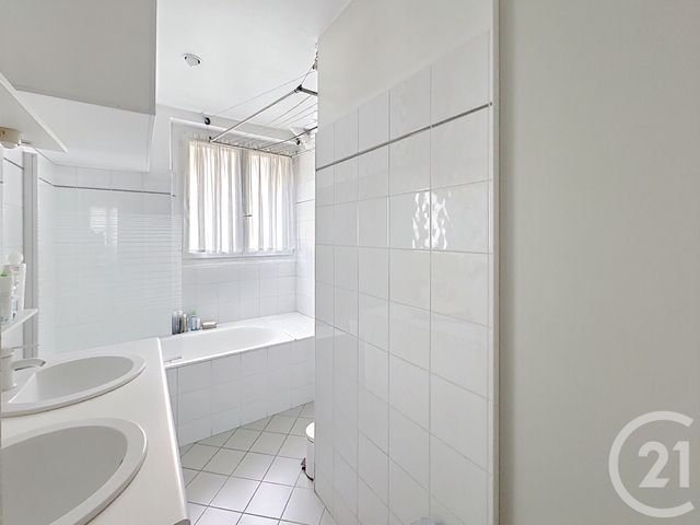 Appartement F4 &agrave; vendre - 4 pi&egrave;ces - 80 m2 - Paris - 75018 - ILE-DE-FRANCE