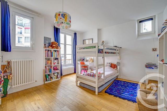 Appartement &agrave; vendre - 4 pi&egrave;ces - 77 m2 - Paris - 75018 - ILE-DE-FRANCE