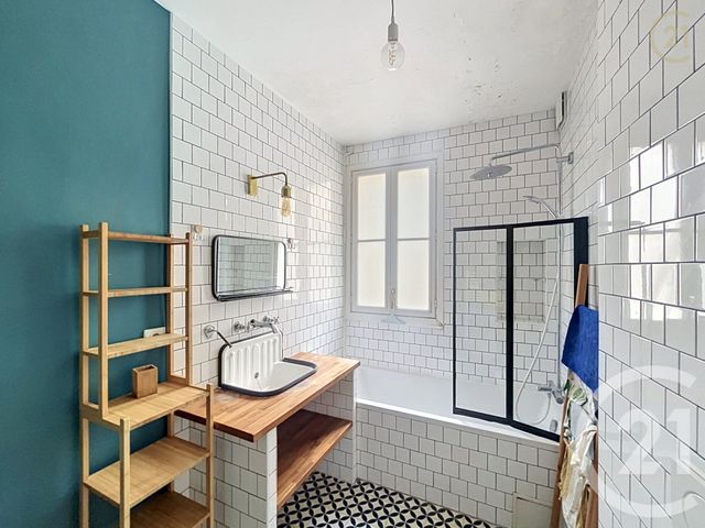 Appartement F4 &agrave; vendre - 4 pi&egrave;ces - 65 m2 - Paris - 75018 - ILE-DE-FRANCE