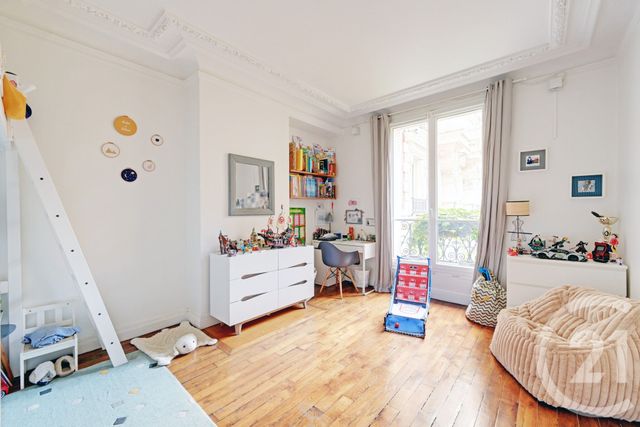Appartement F4 &agrave; vendre - 4 pi&egrave;ces - 102 m2 - Paris - 75018 - ILE-DE-FRANCE