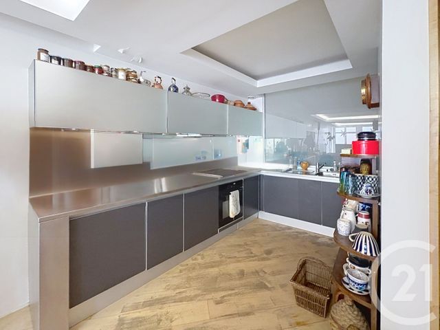 Appartement F4 &agrave; vendre - 4 pi&egrave;ces - 126 m2 - Paris - 75018 - ILE-DE-FRANCE