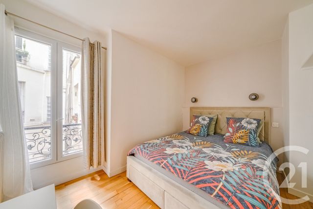 Appartement F2 &agrave; vendre - 2 pi&egrave;ces - 26 m2 - Paris - 75018 - ILE-DE-FRANCE