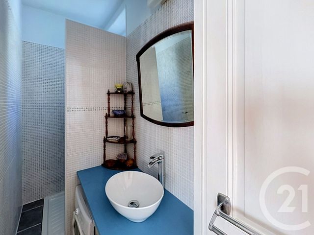 Appartement F2 &agrave; vendre - 2 pi&egrave;ces - 32 m2 - Paris - 75018 - ILE-DE-FRANCE