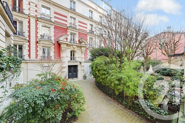 Appartement F4 &agrave; vendre - 4 pi&egrave;ces - 102 m2 - Paris - 75018 - ILE-DE-FRANCE