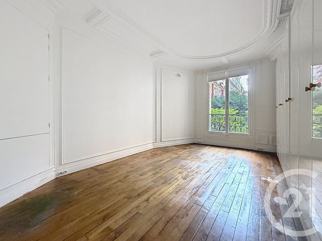 Appartement F4 &agrave; vendre - 4 pi&egrave;ces - 102 m2 - Paris - 75018 - ILE-DE-FRANCE