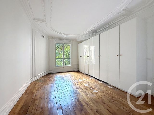 Appartement F4 &agrave; vendre - 4 pi&egrave;ces - 102 m2 - Paris - 75018 - ILE-DE-FRANCE