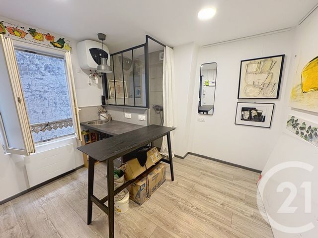 Appartement F1 &agrave; vendre - 1 pi&egrave;ce - 10 m2 - Paris - 75018 - ILE-DE-FRANCE