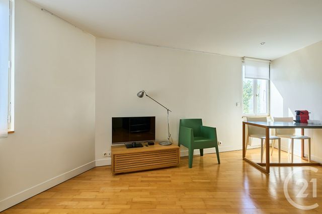 Appartement F2 &agrave; vendre - 2 pi&egrave;ces - 30 m2 - Paris - 75018 - ILE-DE-FRANCE