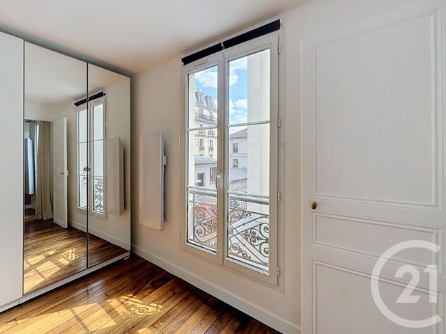 Appartement F2 &agrave; vendre - 2 pi&egrave;ces - 44,50 m2 - Paris - 75018 - ILE-DE-FRANCE