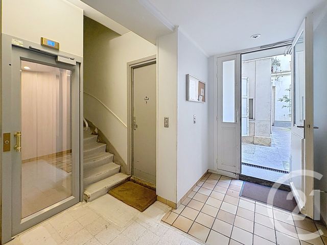 Appartement F3 &agrave; vendre - 3 pi&egrave;ces - 58 m2 - Paris - 75018 - ILE-DE-FRANCE