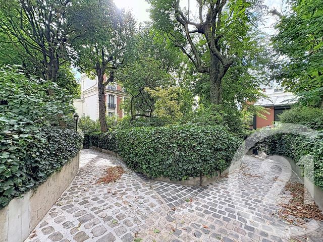 Appartement F4 &agrave; vendre - 4 pi&egrave;ces - 102 m2 - Paris - 75018 - ILE-DE-FRANCE