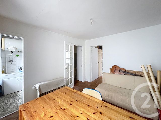 Appartement F2 &agrave; vendre - 2 pi&egrave;ces - 30 m2 - Paris - 75018 - ILE-DE-FRANCE