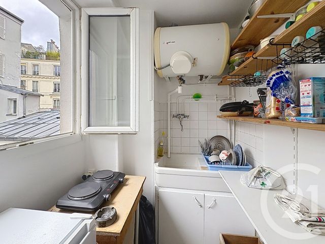 Appartement F2 &agrave; vendre - 2 pi&egrave;ces - 30 m2 - Paris - 75018 - ILE-DE-FRANCE