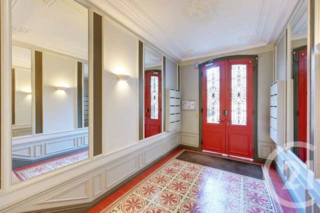 Appartement F4 &agrave; vendre - 4 pi&egrave;ces - 102 m2 - Paris - 75018 - ILE-DE-FRANCE