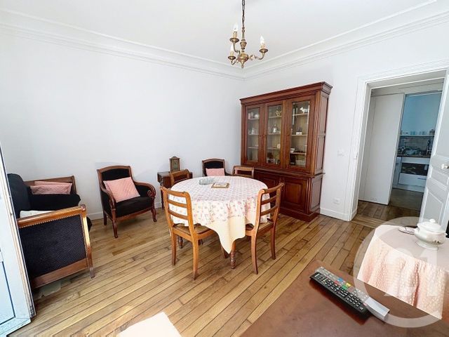 Appartement T2 à vendre - 2 pièces - 44,39 m2 - Paris - 75018 - ILE-DE-FRANCE