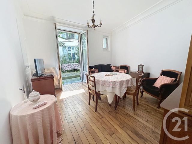 Appartement T2 à vendre - 2 pièces - 44,39 m2 - Paris - 75018 - ILE-DE-FRANCE