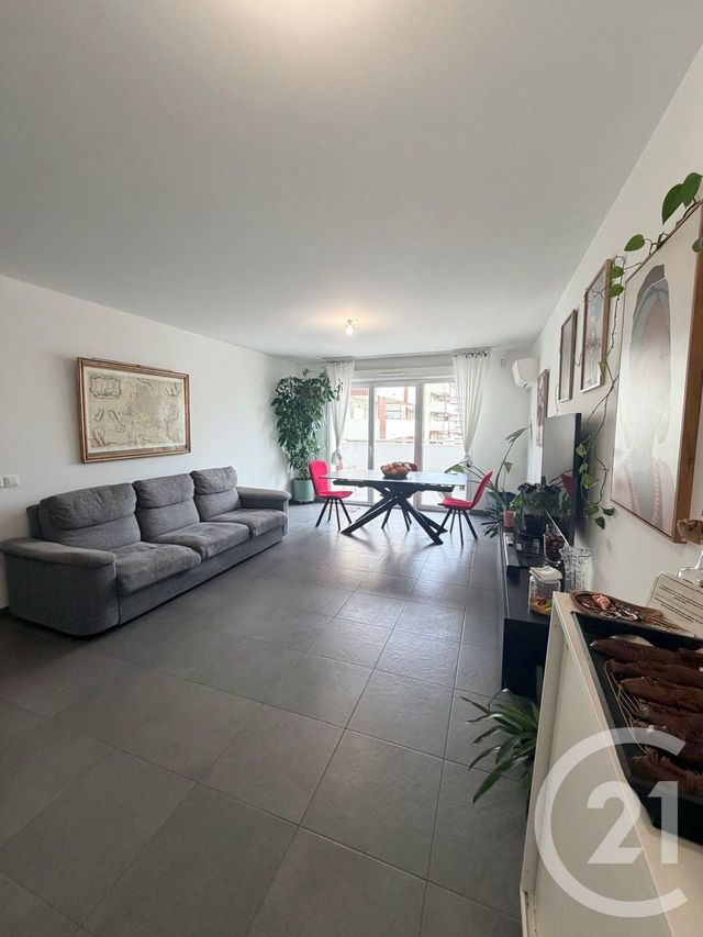 Appartement T4 &agrave; vendre - 4 pi&egrave;ces - 82,55 m2 - Marseille - 13010 - PROVENCE-ALPES-COTE-D-AZUR