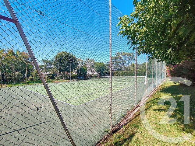 Appartement T4 à vendre - 4 pièces - 83,35 m2 - Marseille - 13009 - PROVENCE-ALPES-COTE-D-AZUR