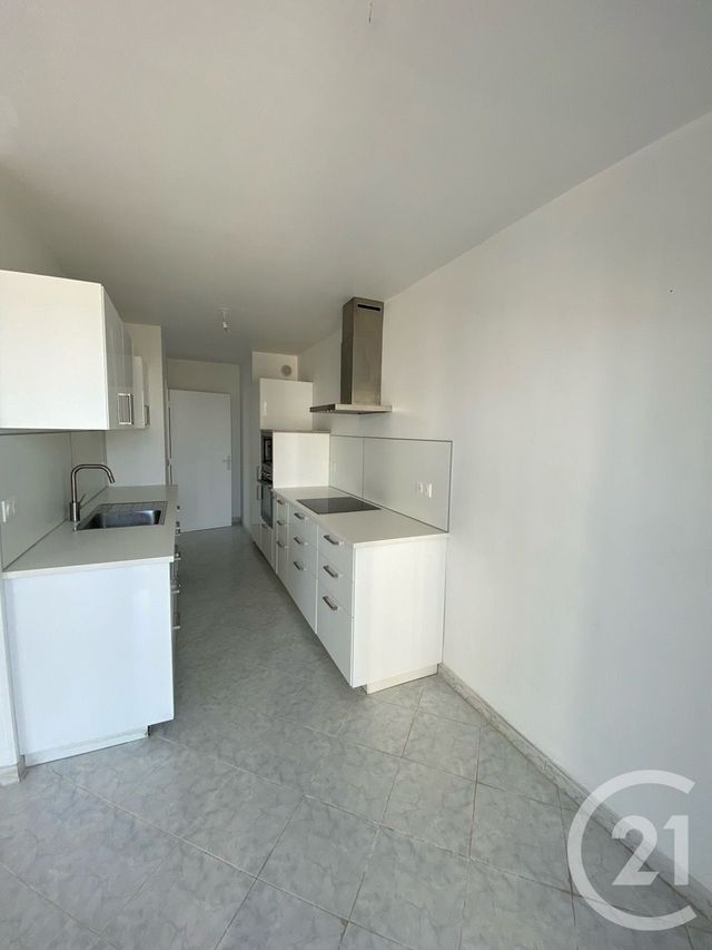 Appartement T3 à vendre - 3 pièces - 76,50 m2 - Marseille - 13009 - PROVENCE-ALPES-COTE-D-AZUR