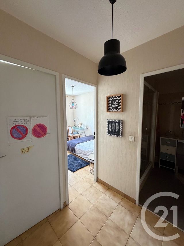 Appartement T4 &agrave; vendre - 4 pi&egrave;ces - 75,74 m2 - Marseille - 13009 - PROVENCE-ALPES-COTE-D-AZUR