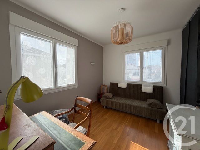 Maison &agrave; louer - 5 pi&egrave;ces - 156 m2 - Marseille - 13009 - PROVENCE-ALPES-COTE-D-AZUR