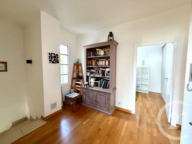 Maison &agrave; louer - 5 pi&egrave;ces - 156 m2 - Marseille - 13009 - PROVENCE-ALPES-COTE-D-AZUR