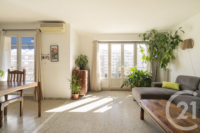Appartement T3 &agrave; vendre - 3 pi&egrave;ces - 68,65 m2 - Marseille - 13009 - PROVENCE-ALPES-COTE-D-AZUR