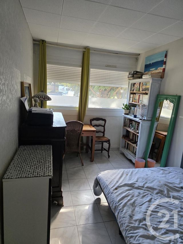 Appartement &agrave; vendre - 3 pi&egrave;ces - 58 m2 - Marseille - 13008 - PROVENCE-ALPES-COTE-D-AZUR