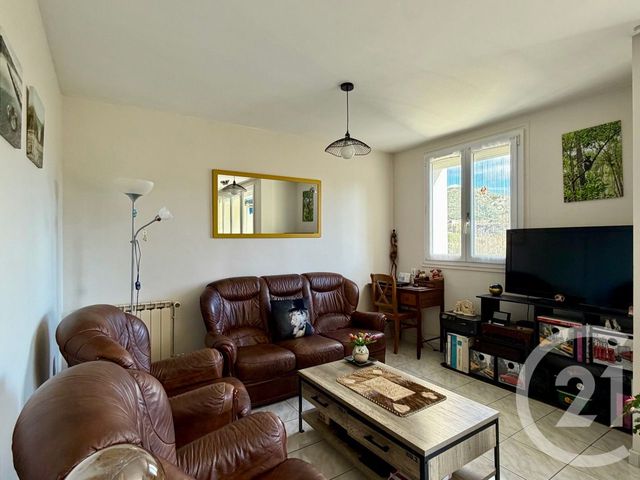 Appartement T3 &agrave; vendre - 3 pi&egrave;ces - 65,16 m2 - Marseille - 13009 - PROVENCE-ALPES-COTE-D-AZUR