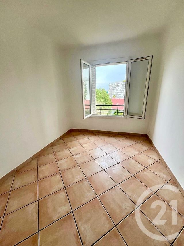 Appartement T3 &agrave; vendre - 3 pi&egrave;ces - 55,04 m2 - Marseille - 13009 - PROVENCE-ALPES-COTE-D-AZUR