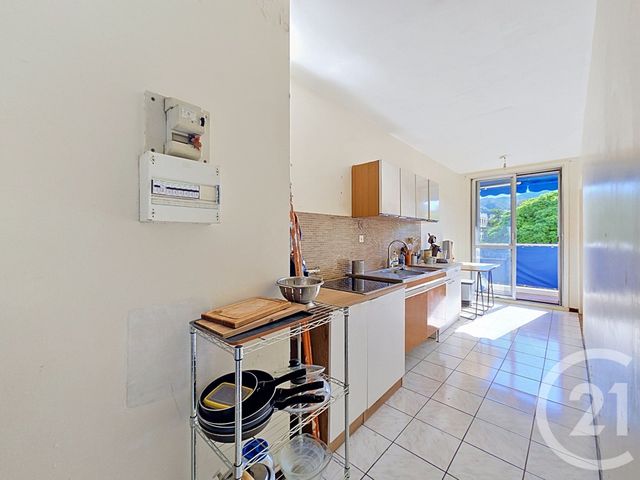 Appartement T3 &agrave; vendre - 3 pi&egrave;ces - 81,87 m2 - Marseille - 13009 - PROVENCE-ALPES-COTE-D-AZUR
