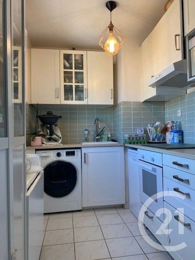 Appartement T3 &agrave; vendre - 3 pi&egrave;ces - 55,50 m2 - Marseille - 13009 - PROVENCE-ALPES-COTE-D-AZUR
