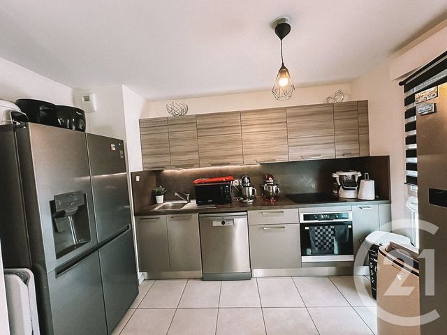 Appartement F3 &agrave; vendre - 3 pi&egrave;ces - 62,83 m2 - Marseille - 13009 - PROVENCE-ALPES-COTE-D-AZUR