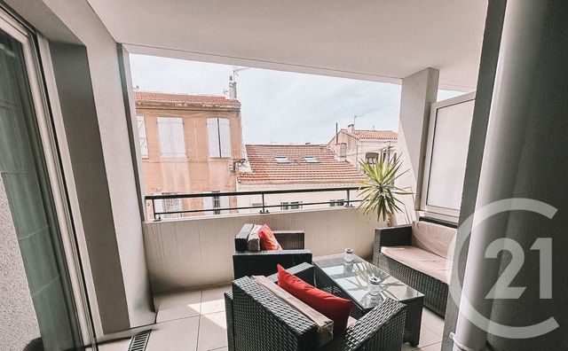 Appartement &agrave; vendre - 2 pi&egrave;ces - 45 m2 - Marseille - 13009 - PROVENCE-ALPES-COTE-D-AZUR